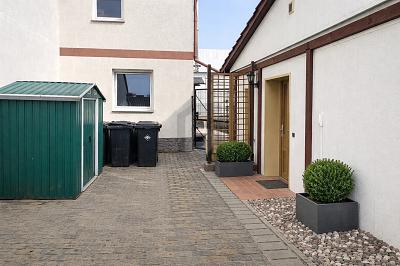 2 HÄUSER MIT 3 WOHNUNGEN, ZWEI SIND VERMIETET - Mehrfamilienhaus, Wohnhaus Seelow | Angebot:25994766