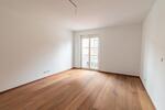Etagenwohnung Frankfurt (Oder) - 2 Zimmer, 81 m&sup2;, 1.135&euro; | Angebot:25323154