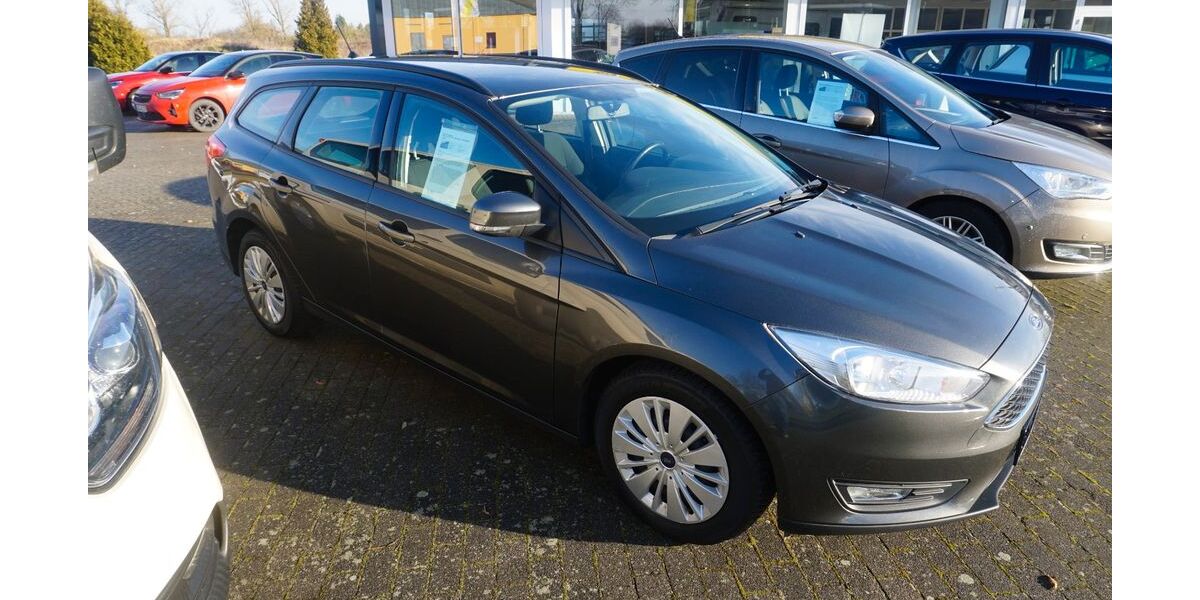 Ford Focus 72.650 km 10.490 &euro; Beeskow 15848