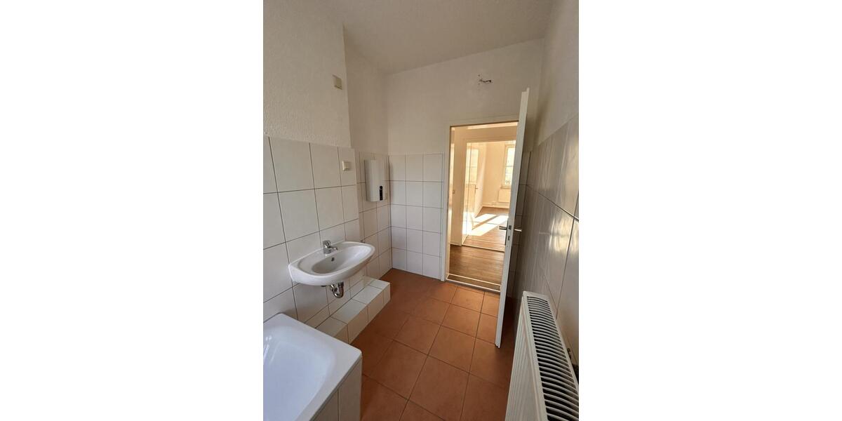 Erdgeschoßwohnung Eisenhüttenstadt - 3 Zimmer, 64 m&sup2;, 403&euro; | Angebot:25367974