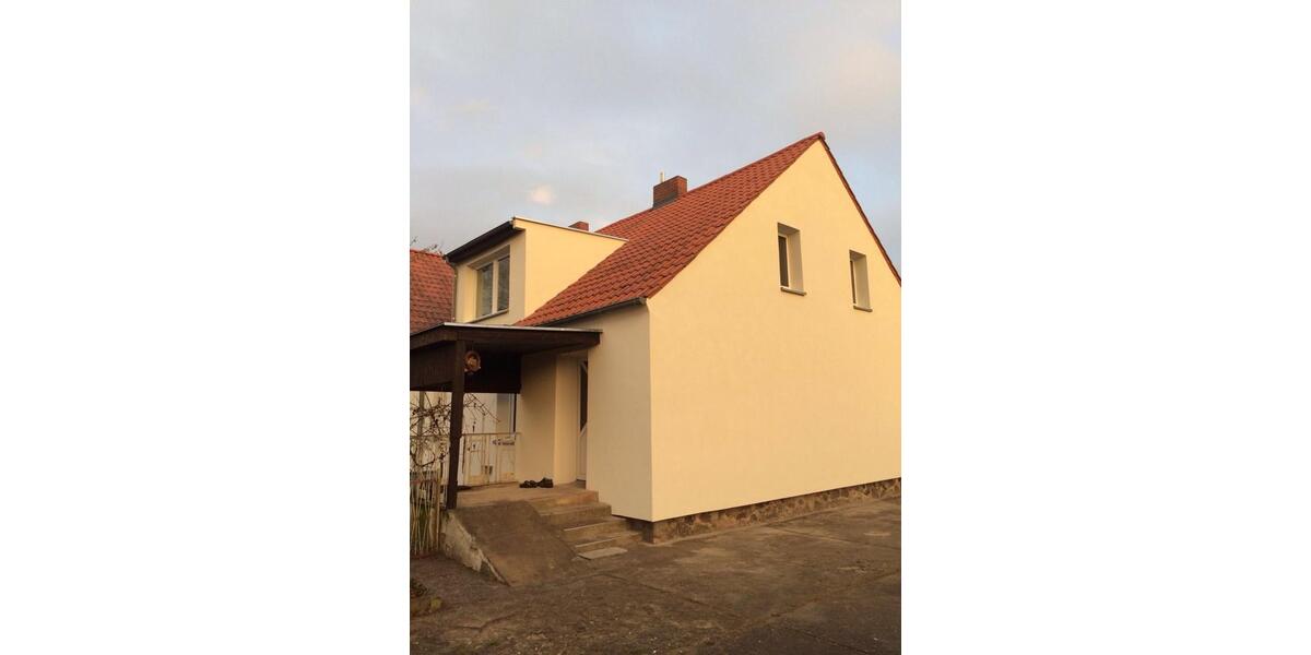 Doppelhaushälfte Frankfurt (Oder) - 7 Zimmer, 190 m&sup2;, 1.800&euro; | Angebot:25839601