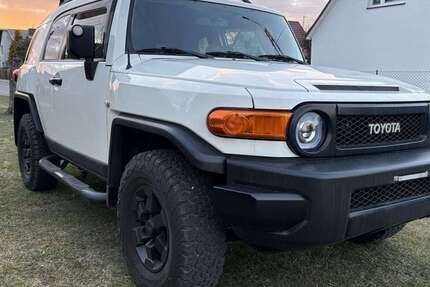 Toyota FJ Cruiser 79.000 km 26.950 &euro; frankfurt nad odra 15230