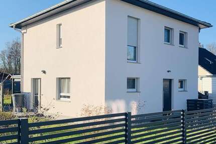 Haus Beeskow - 4 Zimmer, 107 m&sup2;, 380.000&euro; | Angebot:25180677