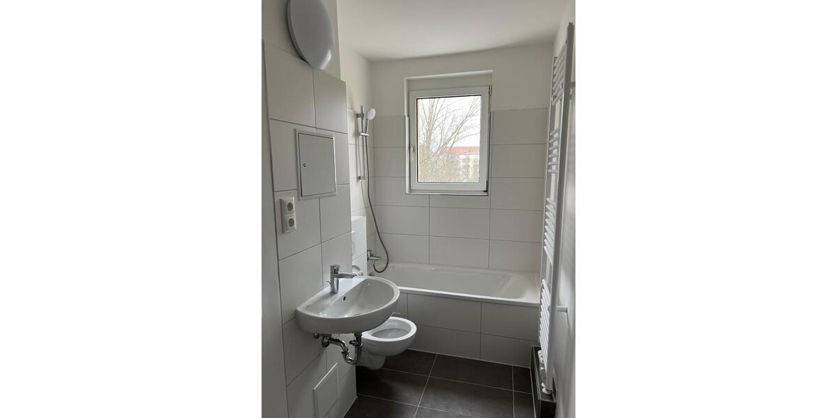 Etagenwohnung Jacobsdorf - 3 Zimmer, 61 m&sup2;, 455&euro; | Angebot:24763277