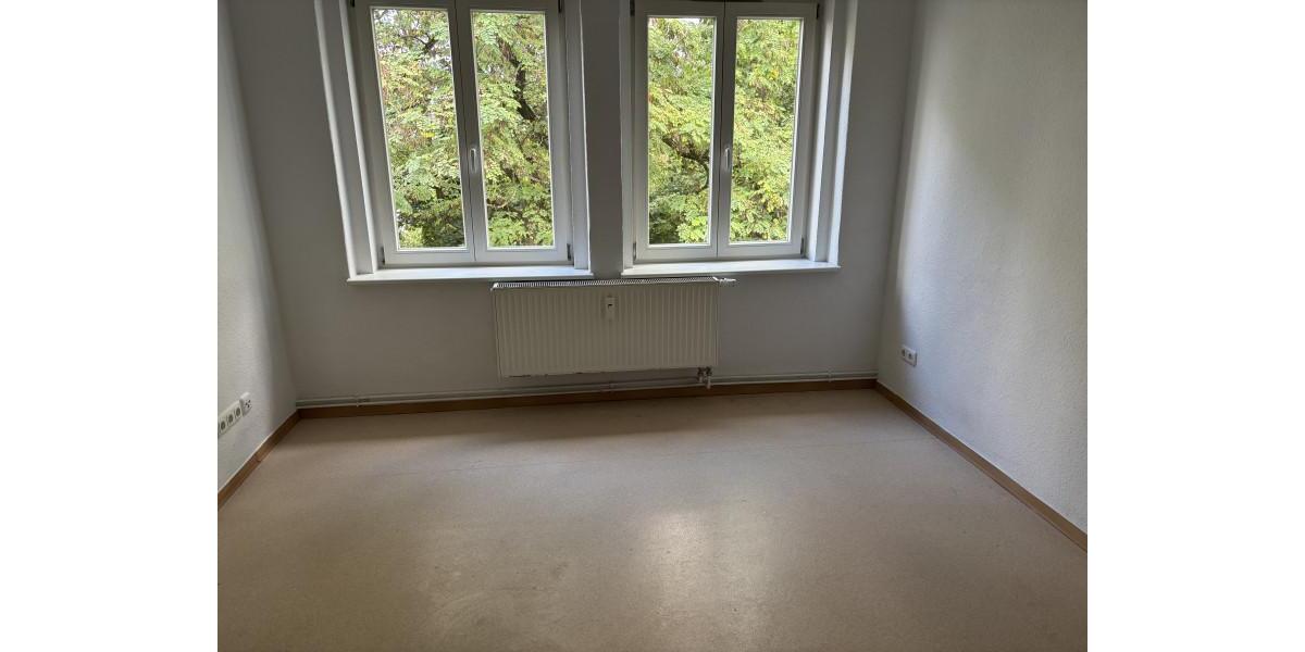 Etagenwohnung Frankfurt (Oder) - 2 Zimmer, 47 m&sup2;, 366&euro; | Angebot:25959224