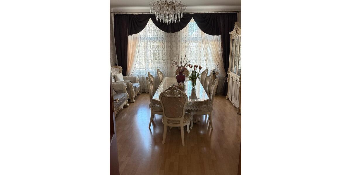 Etagenwohnung Frankfurt (Oder) Booßen - 4 Zimmer, 101 m&sup2;, 280.000&euro; | Angebot:26226549