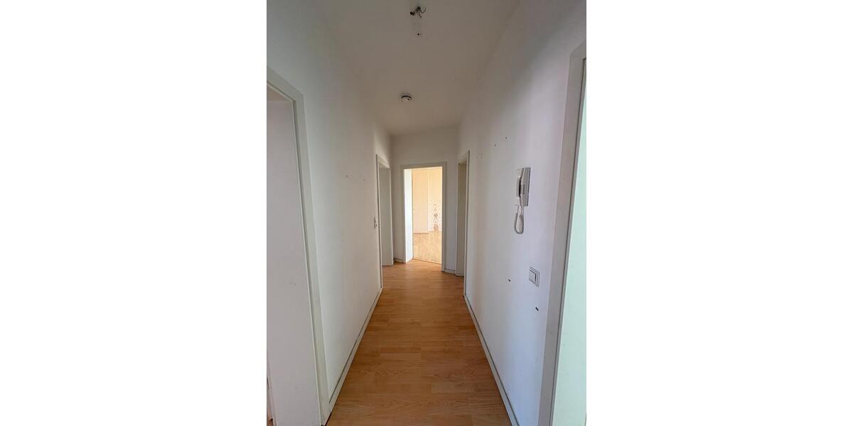 Etagenwohnung Frankfurt (Oder) Booßen - 3 Zimmer, 79 m&sup2;, 665&euro; | Angebot:26253611