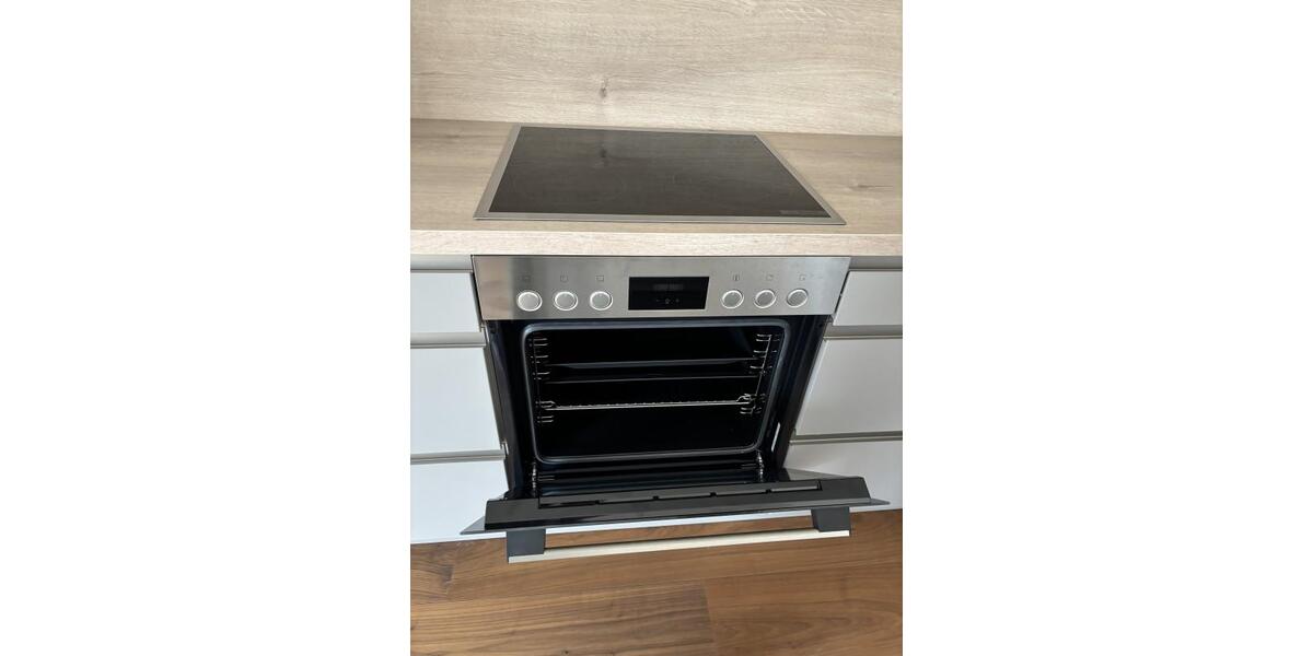 Etagenwohnung Frankfurt (Oder) - 2 Zimmer, 81 m&sup2;, 1.241&euro; | Angebot:25323150