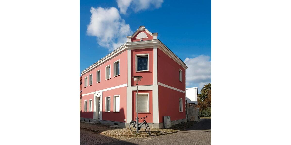 Etagenwohnung Eisenhüttenstadt - 3 Zimmer, 93 m&sup2;, 970&euro; | Angebot:25189748