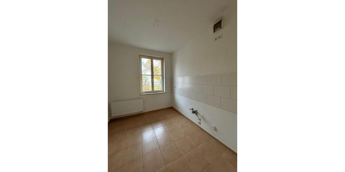 Erdgeschoßwohnung Eisenhüttenstadt - 3 Zimmer, 67 m&sup2;, 470&euro; | Angebot:24793594