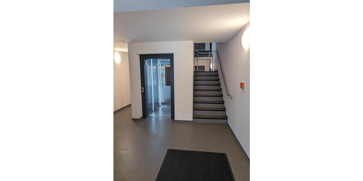 Etagenwohnung Beeskow - 3 Zimmer, 221 m&sup2;, 1.855&euro; | Angebot:26254602