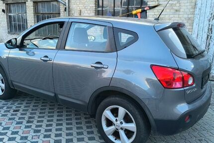 Nissan Qashqai 182.000 km 5.800 &euro; FRANKFURT (ODER) 15230
