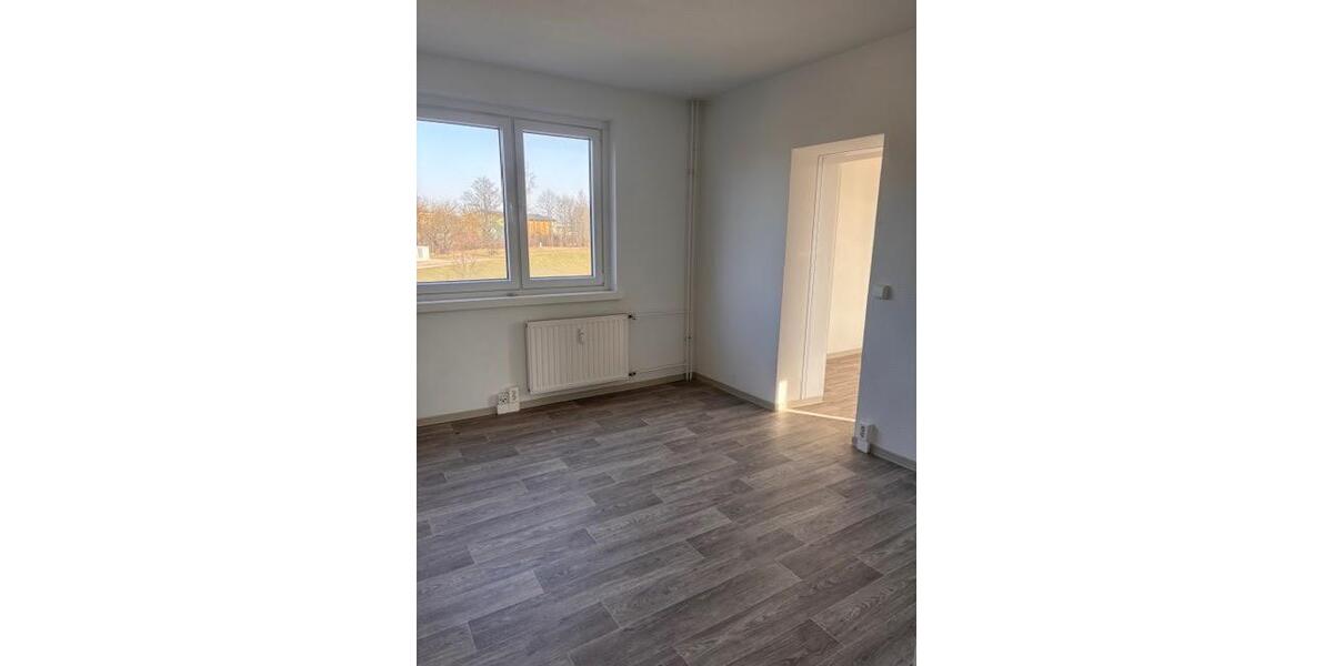 Etagenwohnung Frankfurt (Oder) Booßen - 3 Zimmer, 72 m&sup2;, 394&euro; | Angebot:25772785