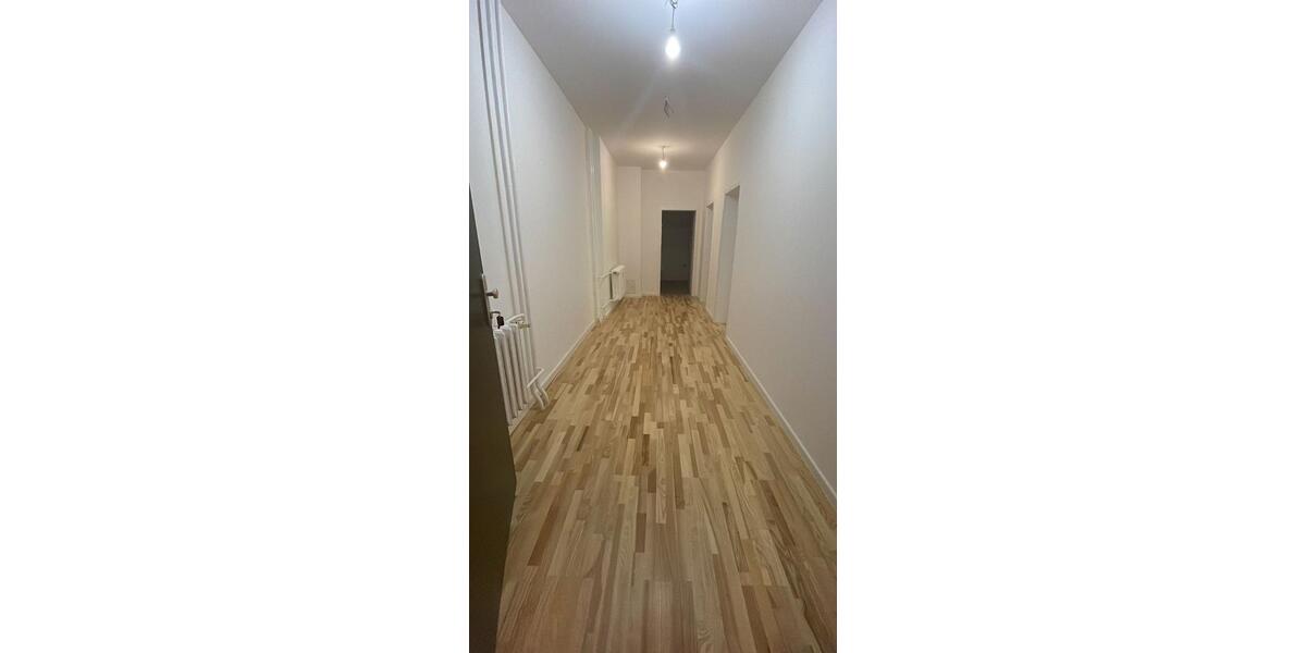 Etagenwohnung Frankfurt (Oder) - 2 Zimmer, 78 m&sup2;, 939&euro; | Angebot:20689068