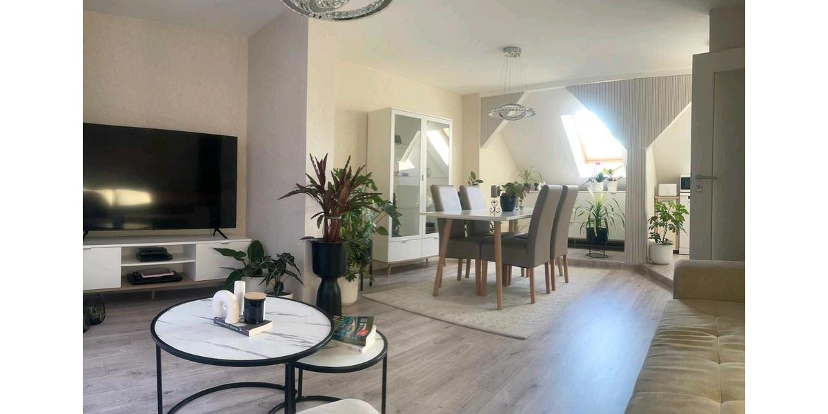 Dachgeschoßwohnung Frankfurt (Oder) - 3 Zimmer, 61 m&sup2;, 750&euro; | Angebot:25660112