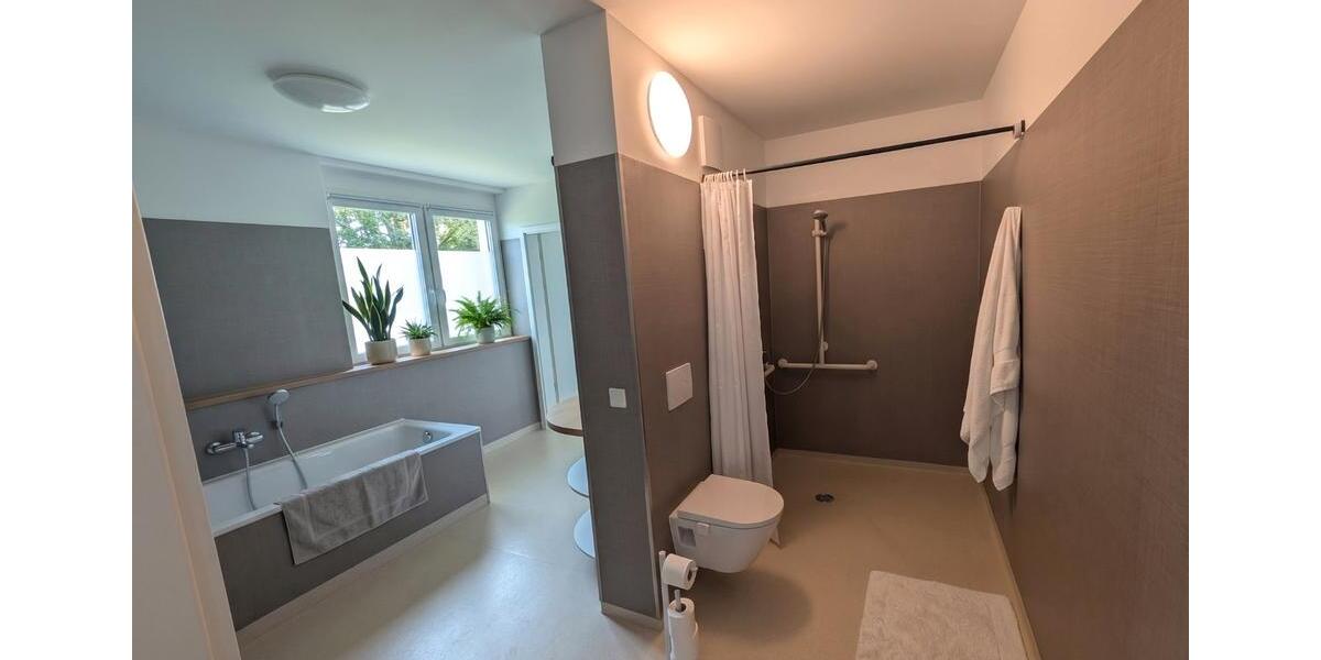 Etagenwohnung Beeskow - 3 Zimmer, 221 m&sup2;, 1.855&euro; | Angebot:26254602