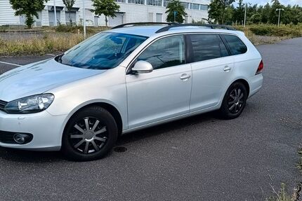 VW Golf 218.500 km 2.800 &euro; Frankfurt ( Oder) 15236