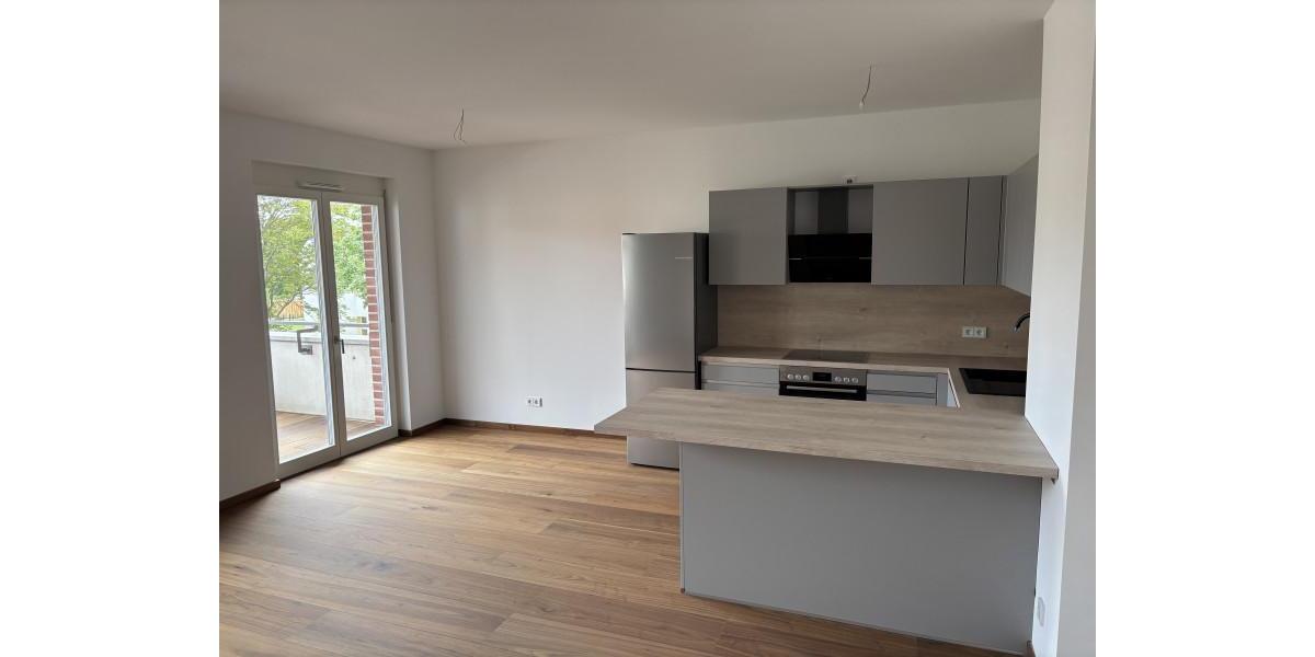 Etagenwohnung Frankfurt (Oder) - 2 Zimmer, 81 m&sup2;, 1.241&euro; | Angebot:25323150