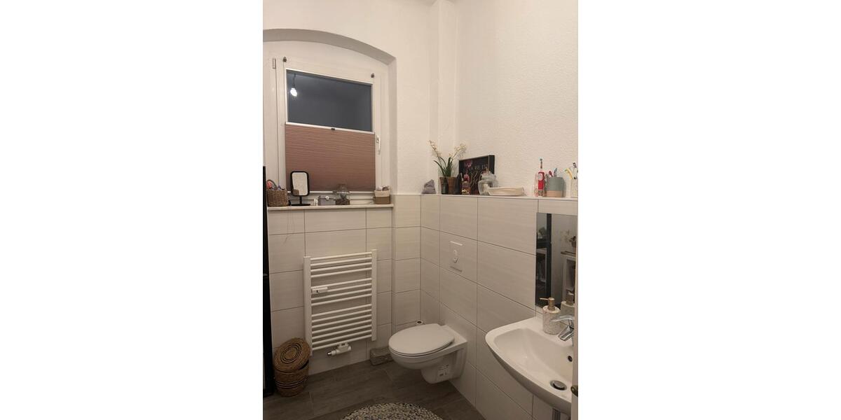 Erdgeschoßwohnung Beeskow - 4 Zimmer, 107 m&sup2;, 1.265&euro; | Angebot:25175145