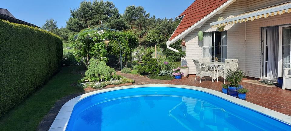 Einfamilienhaus Eisenhüttenstadt - 4 Zimmer, 150 m&sup2;, 300.000&euro; | Angebot:25613213