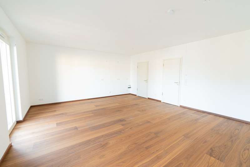 Etagenwohnung Frankfurt (Oder) - 2 Zimmer, 80 m&sup2;, 1.113&euro; | Angebot:25041412