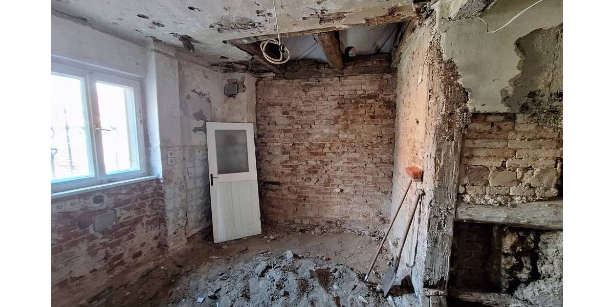 Einfamilienhaus Beeskow - 6 Zimmer, 155 m&sup2;, 115.000&euro; | Angebot:26257151