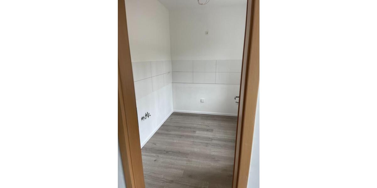 Etagenwohnung Frankfurt (Oder) Booßen - 1 Zimmer, 35 m&sup2;, 350&euro; | Angebot:25834231
