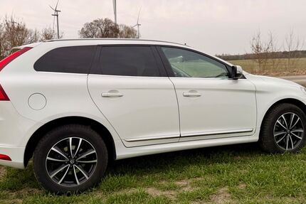 Volvo XC60 210.000 km 10.500 &euro; Beeskow 15848