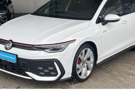 VW Golf 3.491 km 44.444 &euro; Frankfurt (Oder) 15234