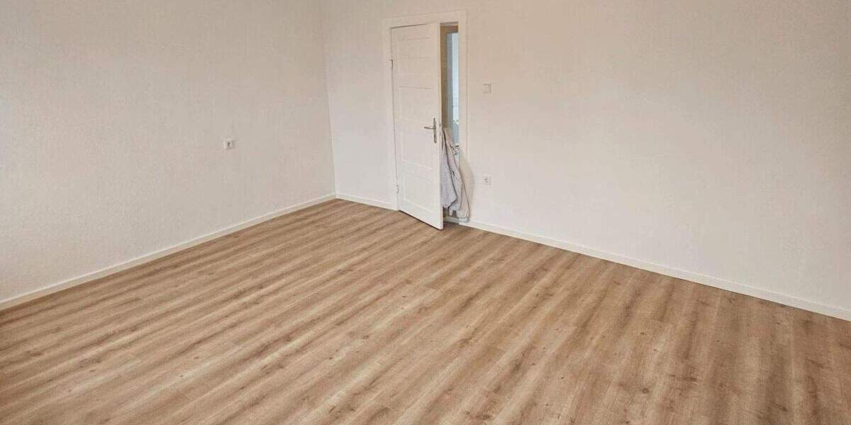 Etagenwohnung Frankfurt (Oder) Frankfurt - 2 Zimmer, 63 m&sup2;, 510&euro; | Angebot:25699758