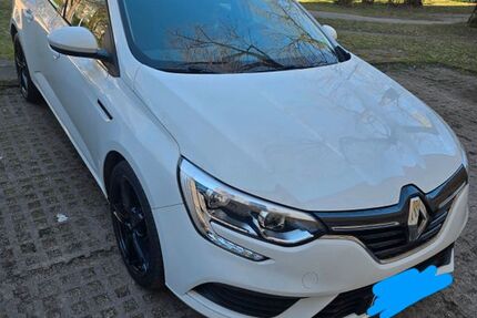 Renault Megane 31.304 km 13.000 &euro; Eisenhüttenstadt 15890