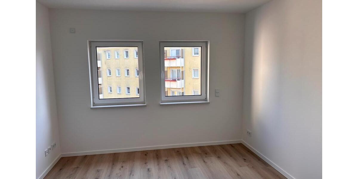 Etagenwohnung Frankfurt (Oder) Booßen - 3 Zimmer, 85 m&sup2;, 1.103&euro; | Angebot:25420110