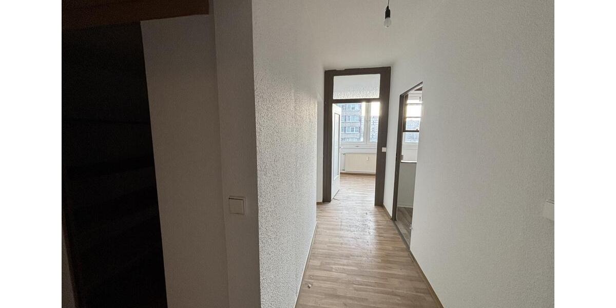 Etagenwohnung Frankfurt (Oder) - 3 Zimmer, 70 m&sup2;, 344&euro; | Angebot:25920199