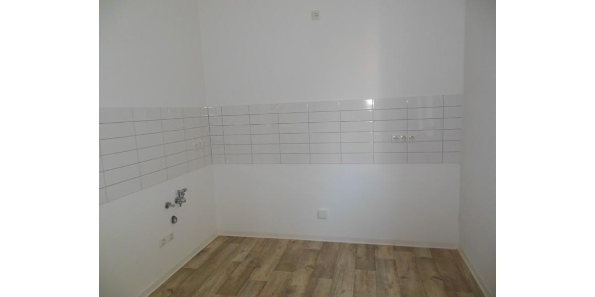 Etagenwohnung Frankfurt (Oder) - 2 Zimmer, 63 m&sup2;, 353&euro; | Angebot:23704733