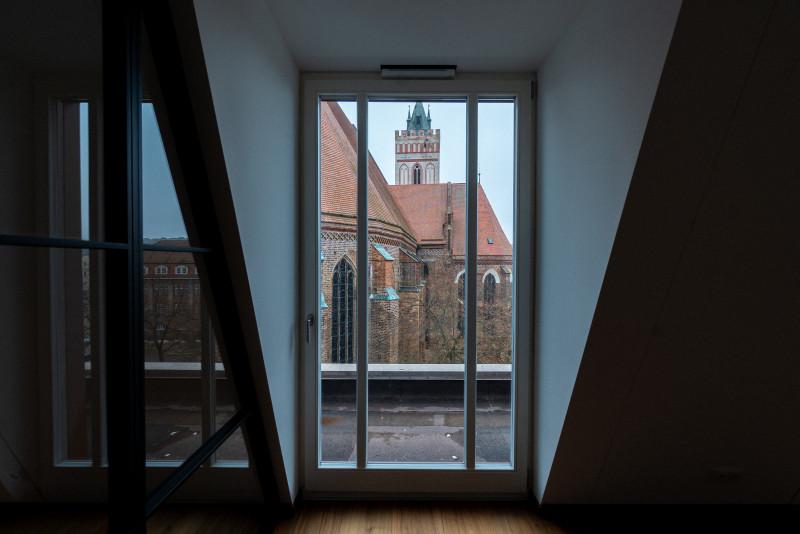 Etagenwohnung Frankfurt (Oder) - 2 Zimmer, 74 m&sup2;, 1.036&euro; | Angebot:25323145