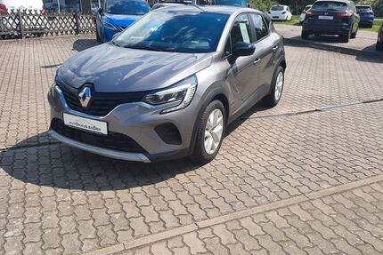 Renault Captur 19.800 km 17.900 &euro; Frankfurt 15234