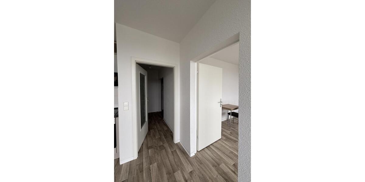 Etagenwohnung Frankfurt (Oder) - 3 Zimmer, 68 m&sup2;, 501&euro; | Angebot:26233075