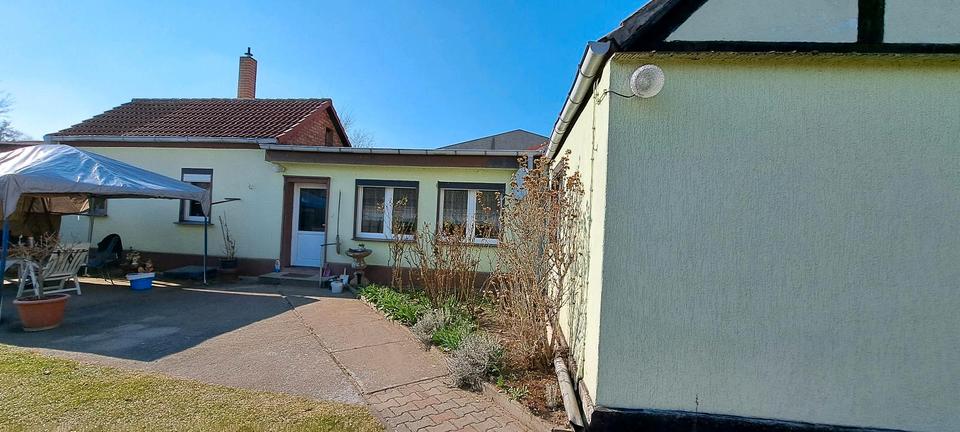 Doppelhaushälfte Seelow - 4 Zimmer, 130 m&sup2;, 130.000&euro; | Angebot:25377486