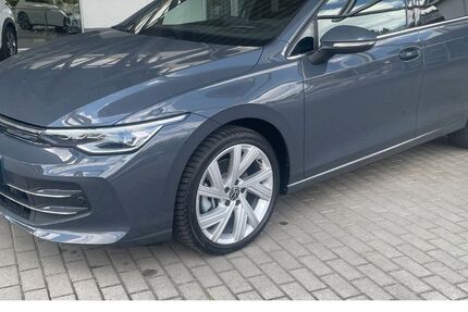 VW Golf 7.809 km 33.990 &euro; Frankfurt (Oder) 15234