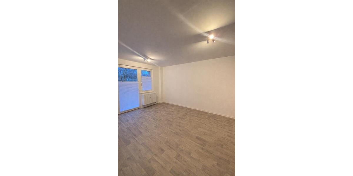 Etagenwohnung Frankfurt (Oder) - 2 Zimmer, 58 m&sup2;, 787&euro; | Angebot:26033721