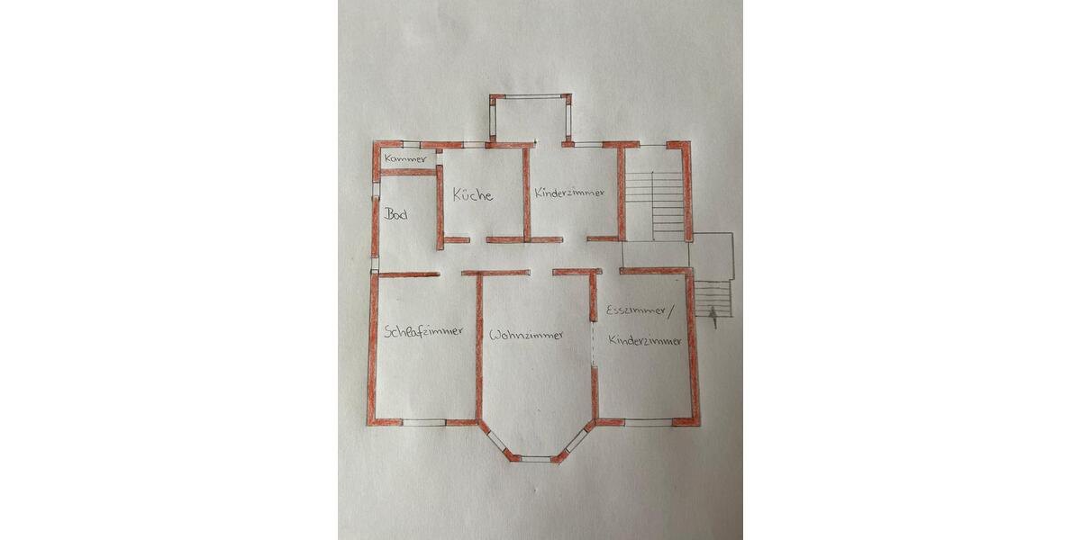 Etagenwohnung Eisenhüttenstadt - 4 Zimmer, 120 m&sup2;, 880&euro; | Angebot:26535489