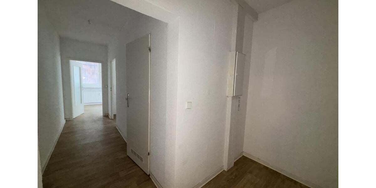 Etagenwohnung Frankfurt (Oder) - 2 Zimmer, 53 m&sup2;, 292&euro; | Angebot:25921387