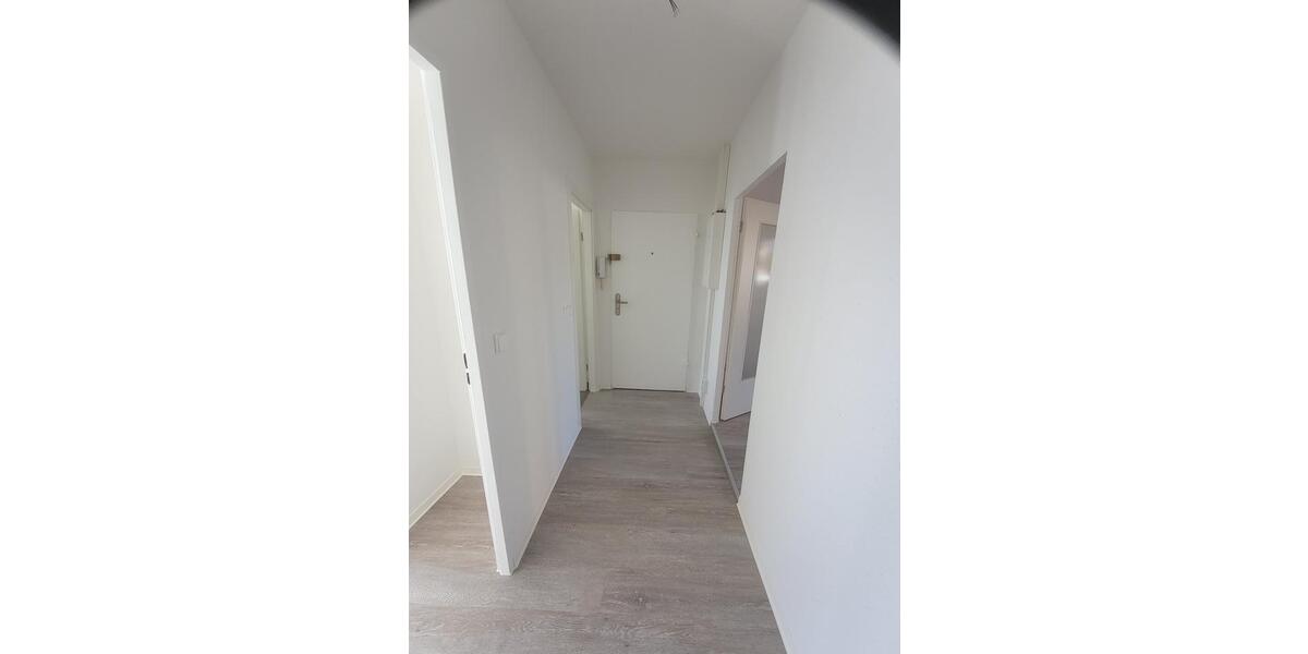 Etagenwohnung Frankfurt (Oder) - 2 Zimmer, 47 m&sup2;, 426&euro; | Angebot:26017778