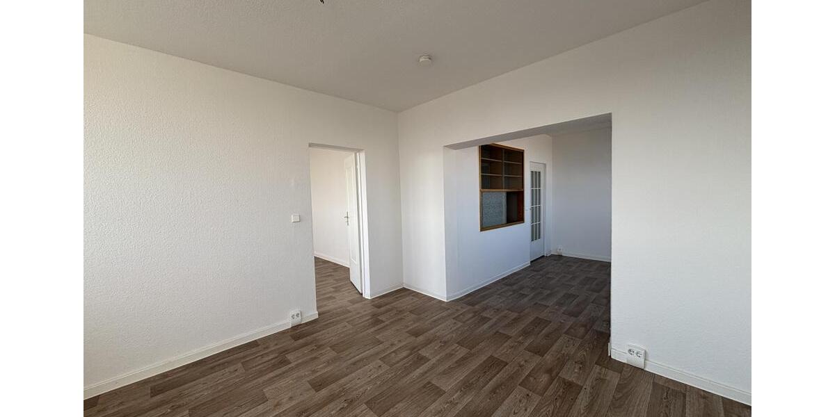 Etagenwohnung Frankfurt (Oder) - 3 Zimmer, 68 m&sup2;, 380&euro; | Angebot:25920197