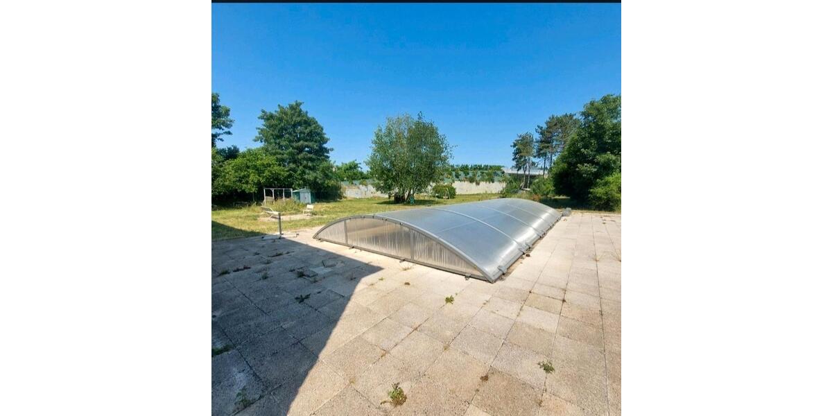 Einfamilienhaus Frankfurt (Oder) Booßen - 9 Zimmer, 241 m&sup2;, 360.000&euro; | Angebot:25823296