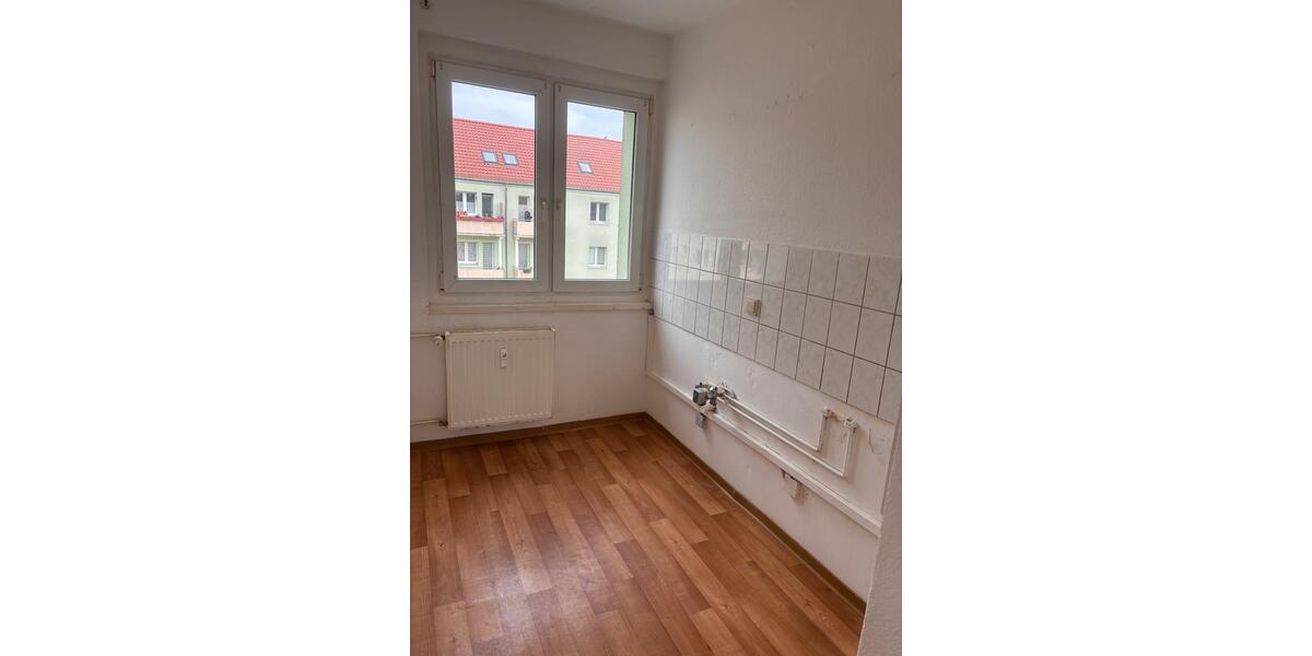 Etagenwohnung Beeskow - 4 Zimmer, 73 m&sup2;, 652&euro; | Angebot:25081290