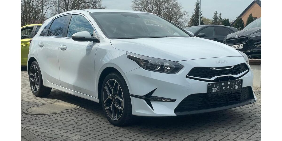 Kia ceed / Ceed 4.100 km 21.499 &euro; Vierlinden OT Diedersdorf 15306