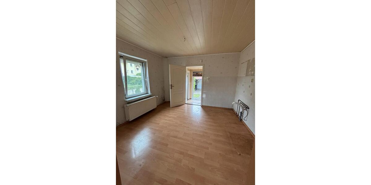 Mehrfamilienhaus, Wohnhaus Brieskow-Finkenheerd Finkenheerd - 4 Zimmer, 150 m&sup2;, 185.000&euro; | Angebot:27192440