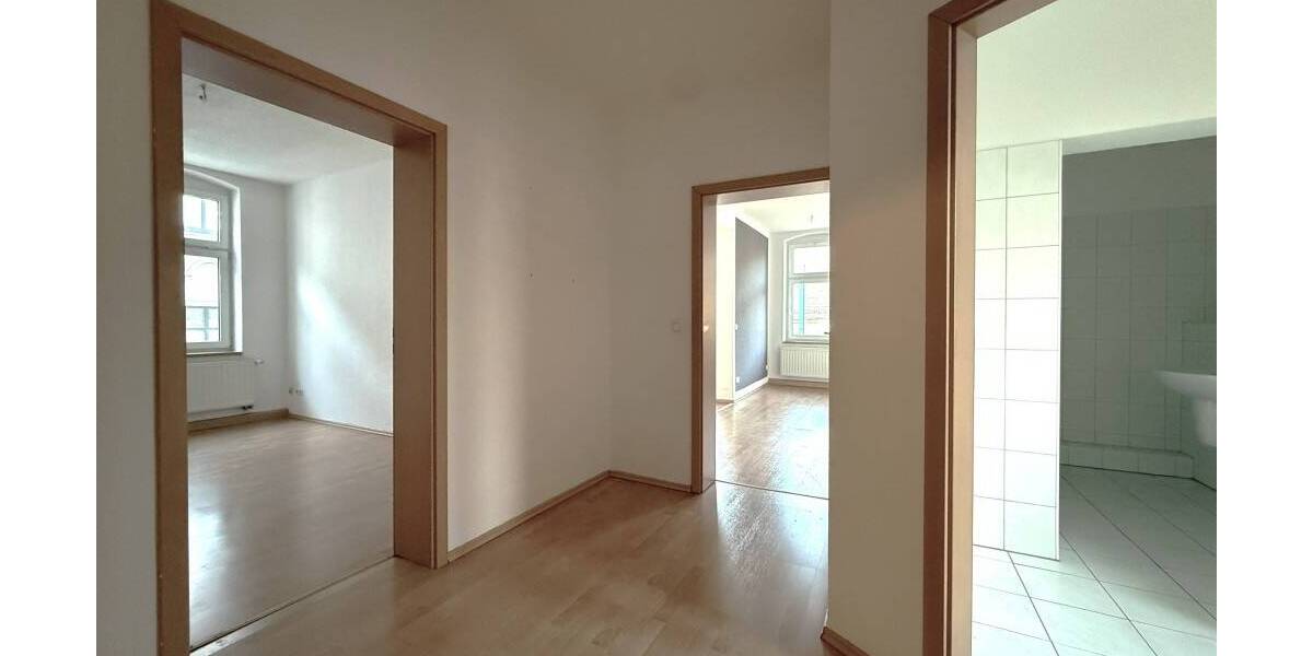 Etagenwohnung Frankfurt (Oder) Frankfurt - 2 Zimmer, 68 m&sup2;, 450&euro; | Angebot:26080102