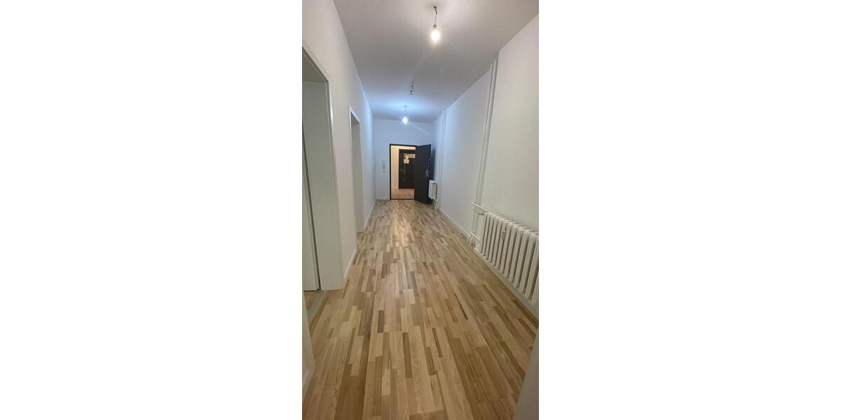 Etagenwohnung Frankfurt (Oder) - 2 Zimmer, 78 m&sup2;, 939&euro; | Angebot:20689068